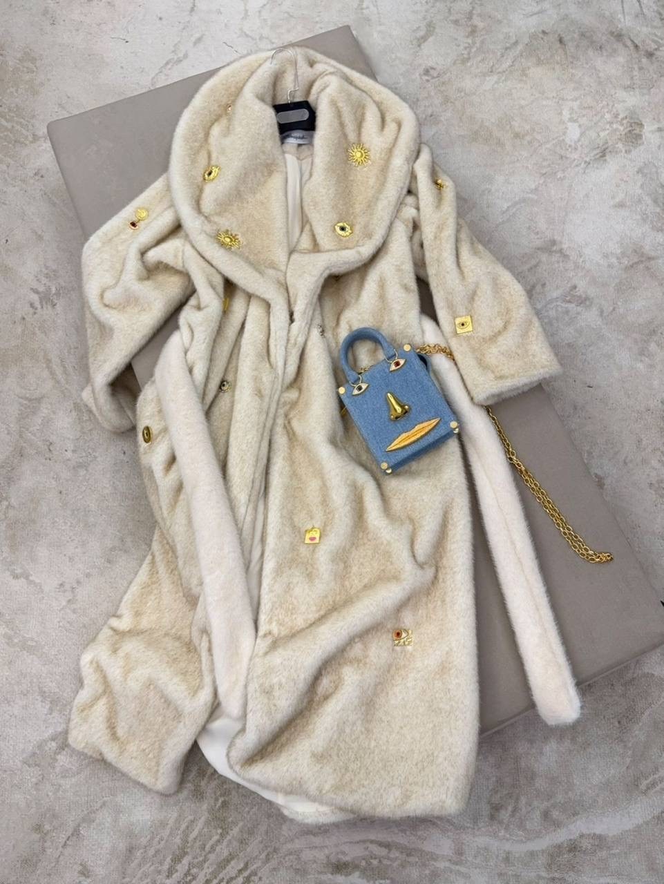 модное пальто,меховое пальто,модная шуба,пальто из искусственного меха,искусственная шуба