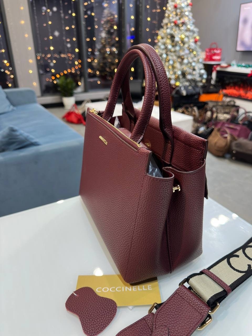 сумка coccinelle,сумка coccinelle arlettis,сумка женская coccinelle,сумка,сумка coccinelle arlettis signature