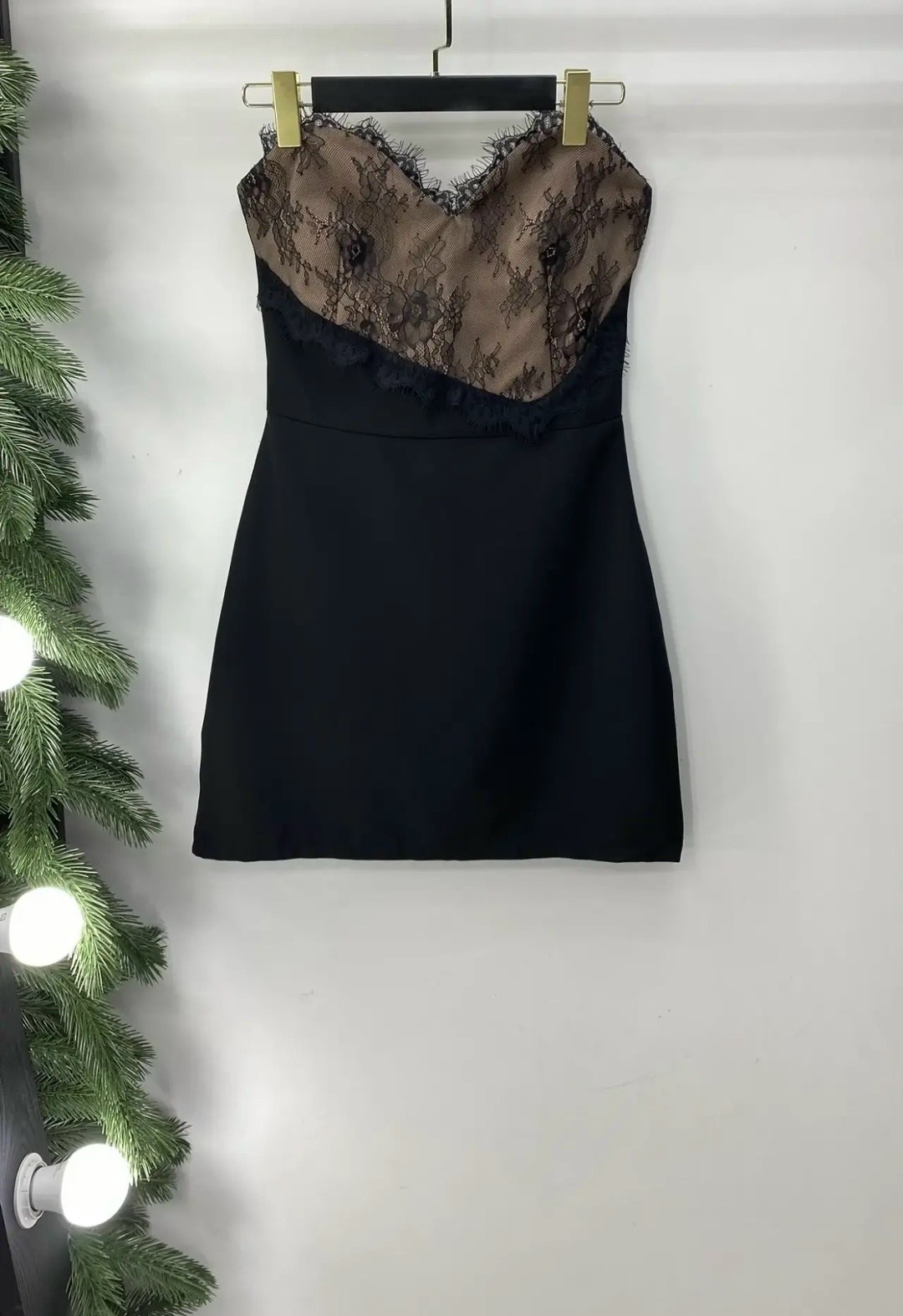 платье в бельевом стиле с кружевом,платье в бельевом стиле,платье комбинация с кружевом,шелковое платье с кружевом,женская комбинация под платье