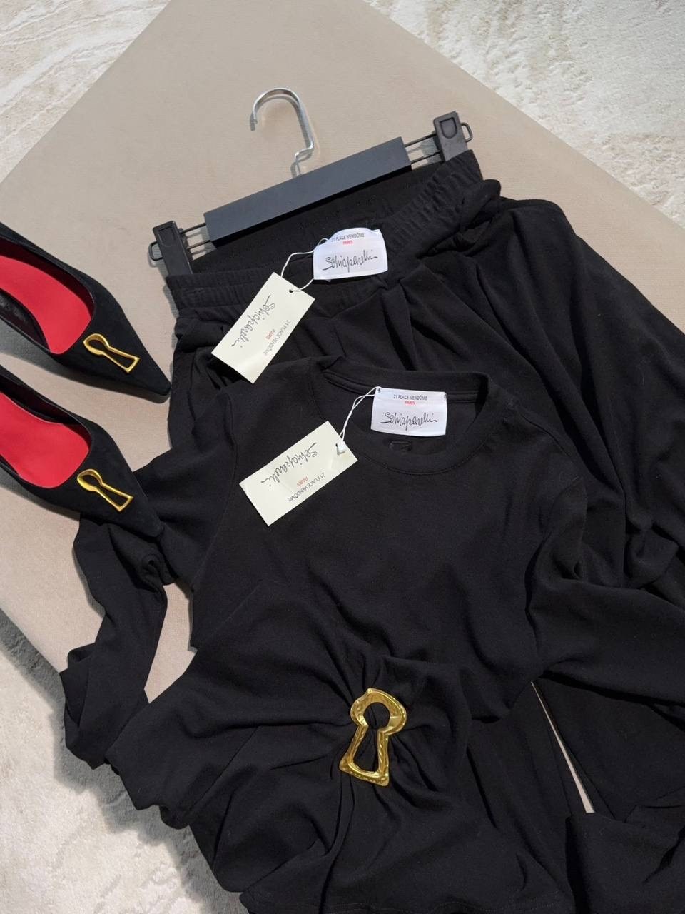 костюм женский,трикотажный костюм,брюки модные,стильные наряды