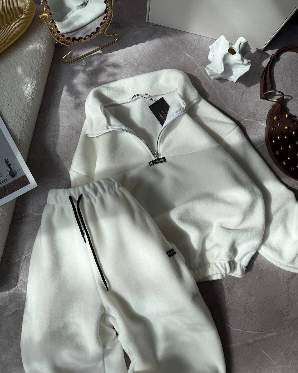 костюм на флисе,женский костюм на флисе,костюм спортивный женский на флисе,флисовый костюм женский,спортивный костюм