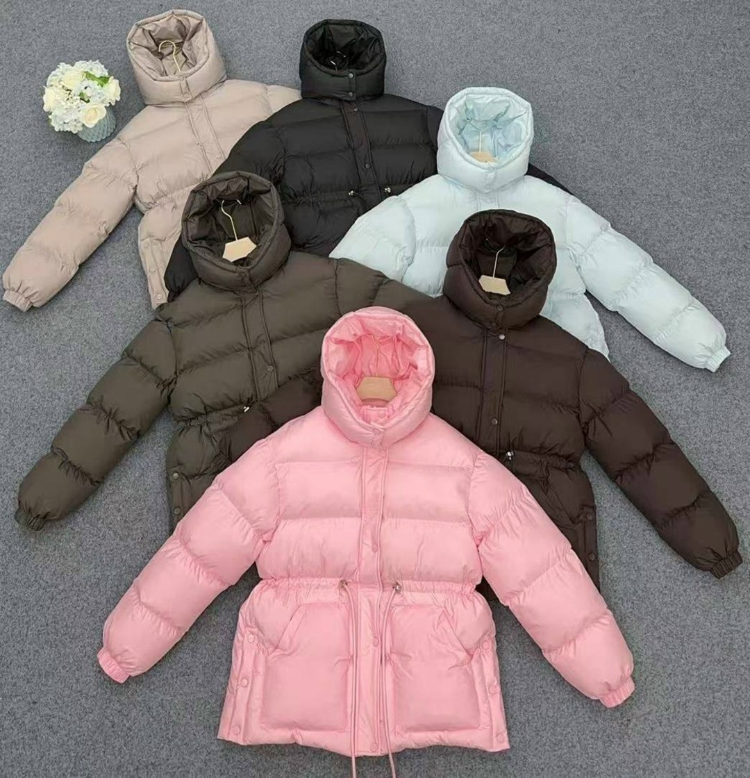 зимние куртки,зимняя женская куртка,женские пуховики,женская куртка-пуховик с капюшоном,куртка пуховик женская