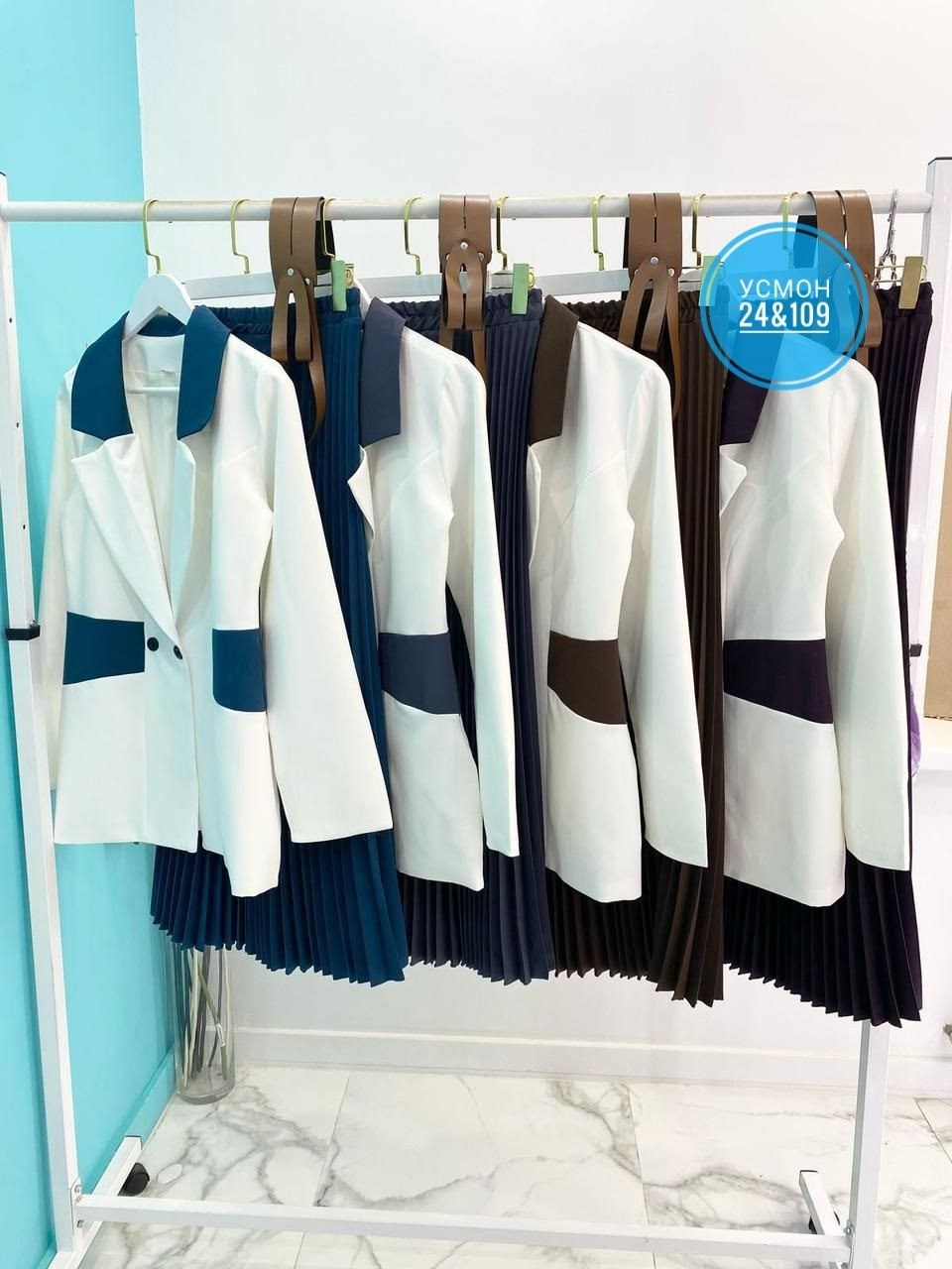 костюм женский с юбкой,костюм с юбкой плиссе,костюм с юбкой,костюм с плиссированной юбкой,стильные женские костюмы
