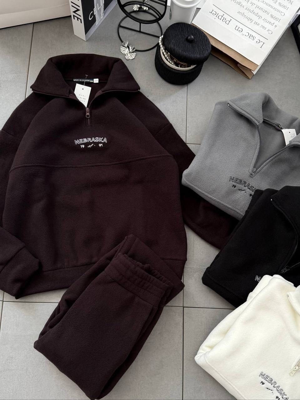 костюм женский на флисе,костюмы спортивные,теплый костюм,костюм из флиса,спортивные костюмы двойка