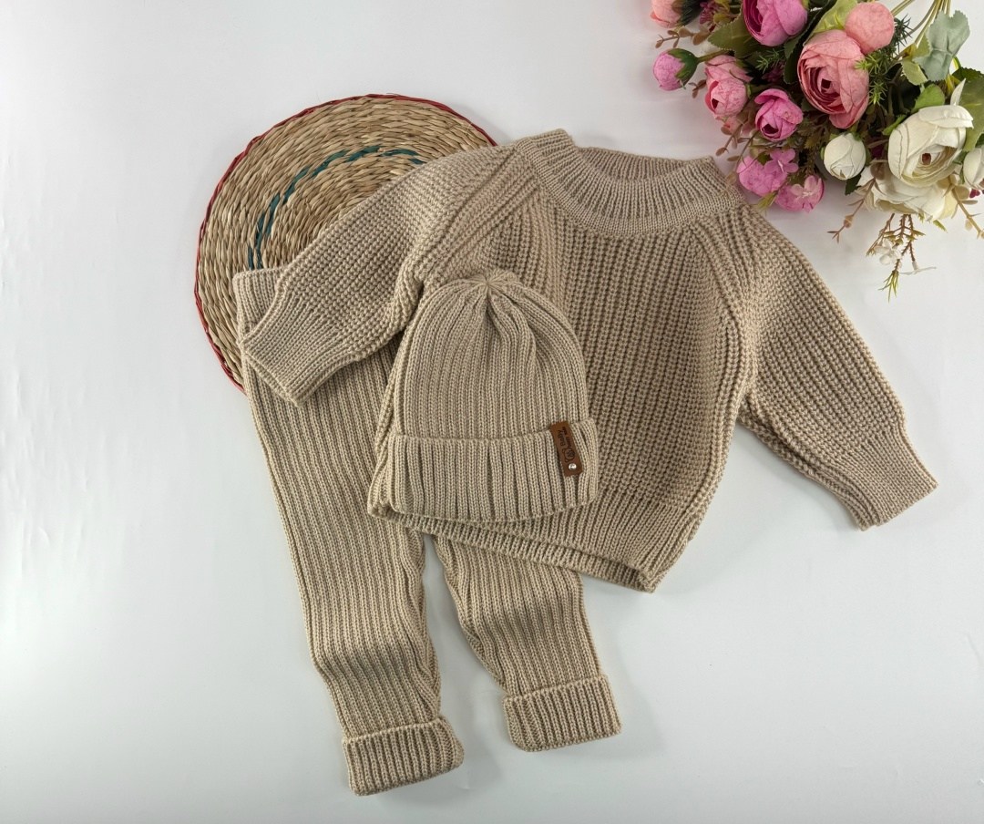 вязаный костюм для малыша,вязаный костюм детский,комплект вязаный,вязаные костюмы для новорожденных,детский костюм