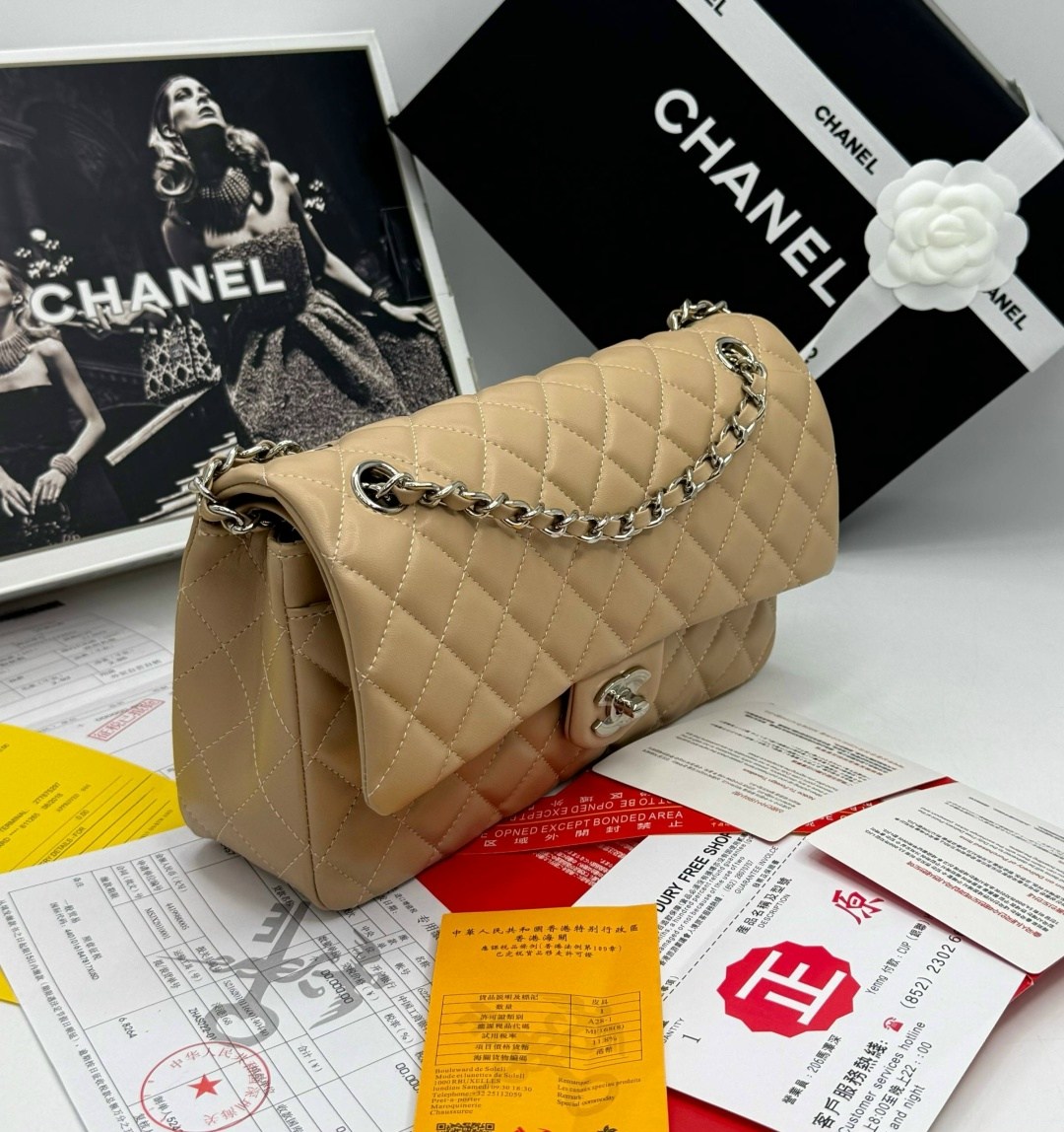 сумка шанель,chanel сумка,сумка женская chanel,сумка шанель бежевая,chanel classic flap bag