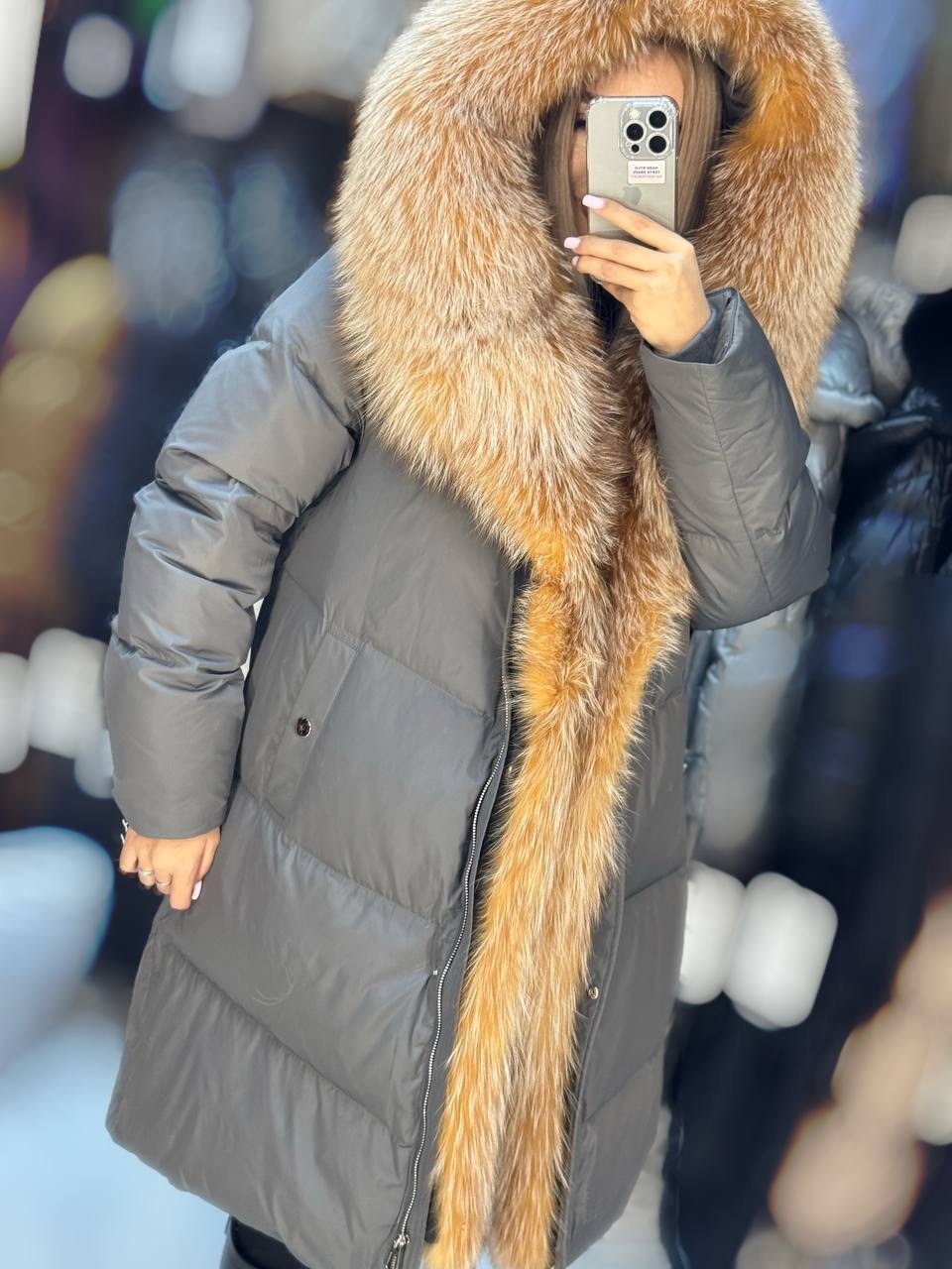 пуховик с натуральным мехом,пуховик с мехом,зимняя куртка с натуральным мехом лисы,пуховик женский с натуральным мехом,куртка пуховик с натуральным мехом