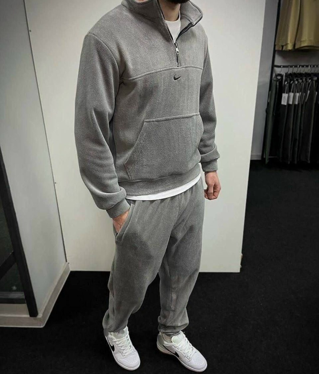 спортивный костюм на флисе nike,флисовый костюм nike,спортивный костюм nike,зимний спортивный костюм nike на флисе,зимний портивный костюм nike на флисе