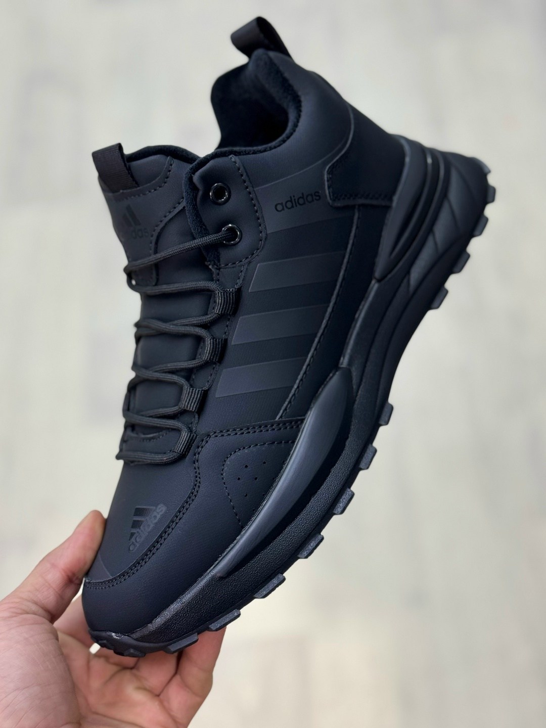 кроссовки мужские зимние adidas,кроссовки adidas зимние,кроссовки мужские зимние adidas gore tex,кроссовки мужские зимние,мужские кроссовки adidas