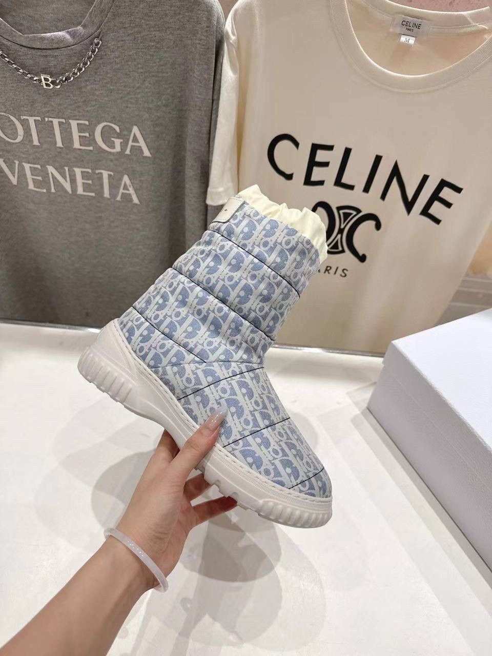 , женская зимняя,женские угги,женская ,зимние женские сапоги