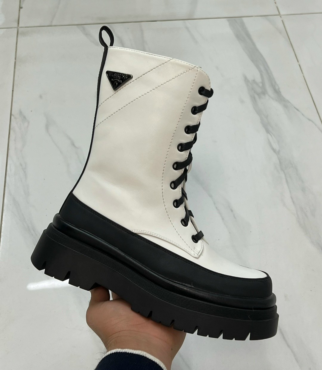 ,ботинки прада,женская ,женские ботинки,прада