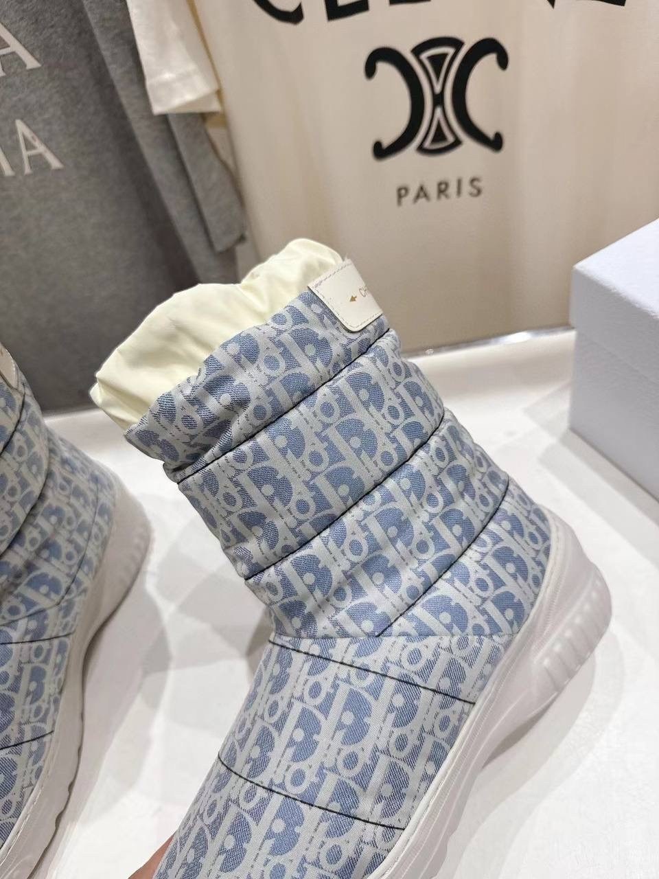 , женская зимняя,женские угги,женская ,зимние женские сапоги