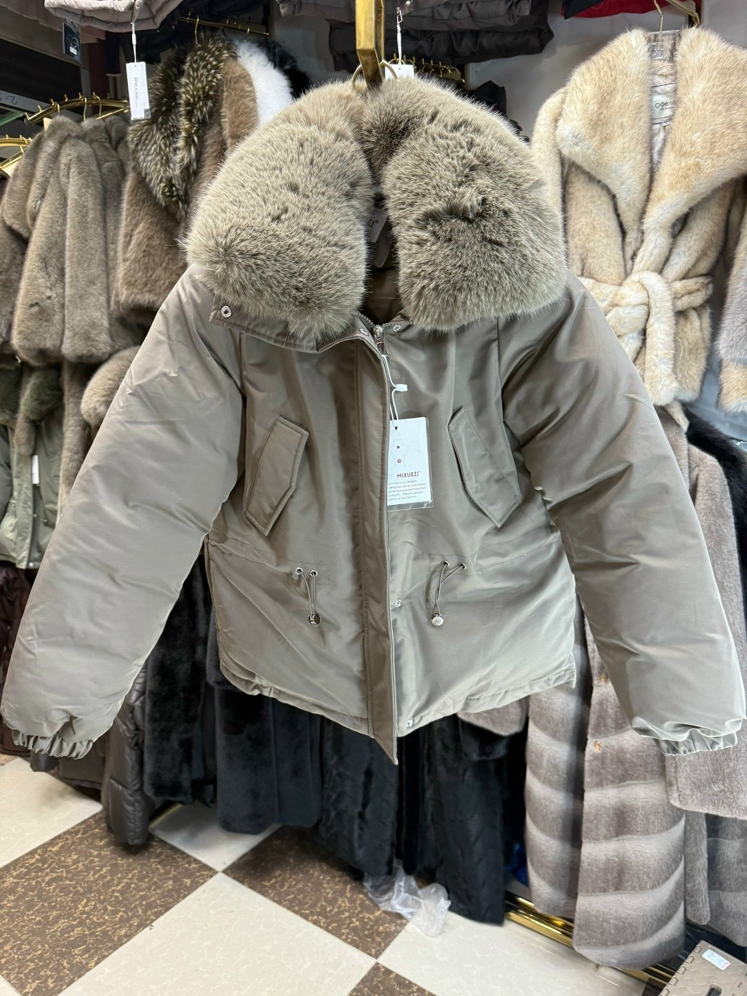 куртка женская зимняя,женский пуховик,пуховая куртка,модная куртка,пуховик короткий