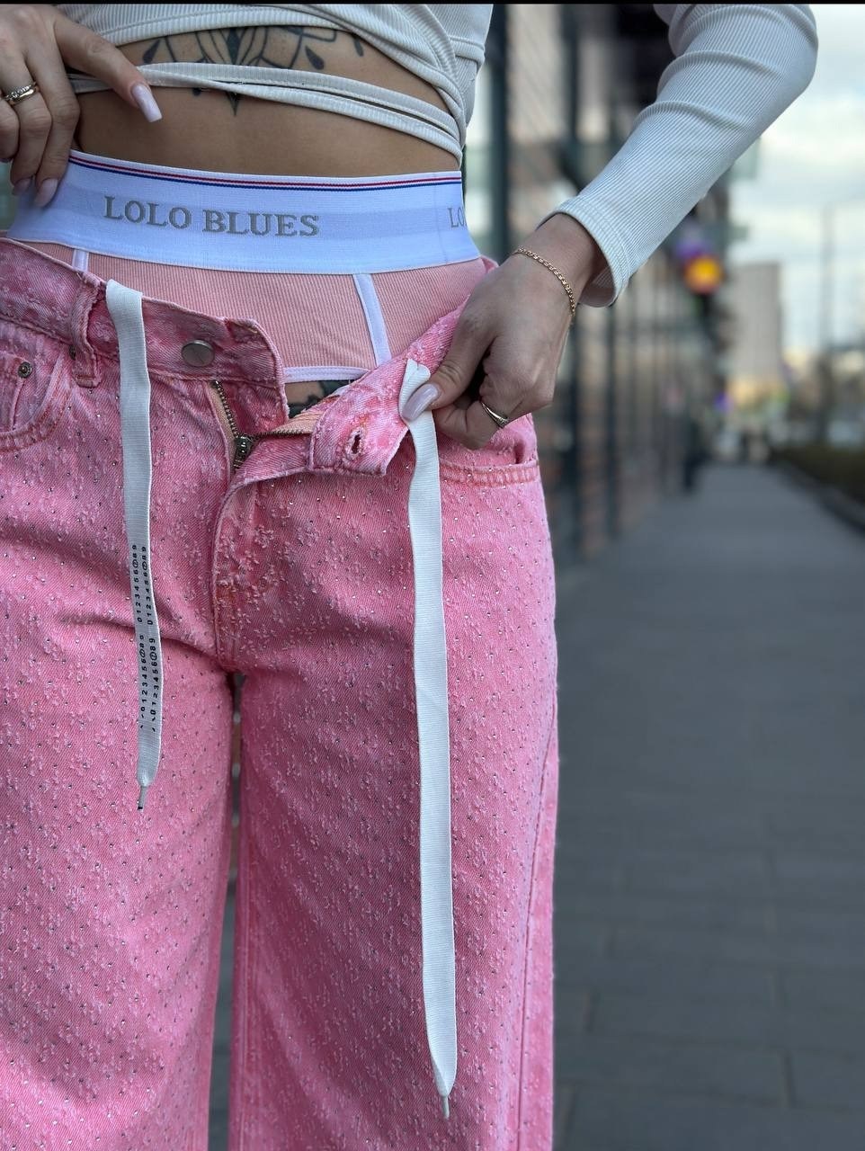 джинсы женские,джинсы женские широкие,джинсы широкий,модные джинсы,джинсы голубые