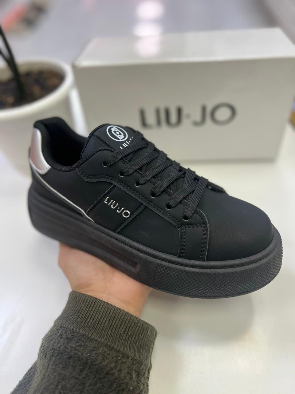 liu jo кроссовки,кроссовки женские liu jo,кеды liu-jo,,кеды liu jo кеды