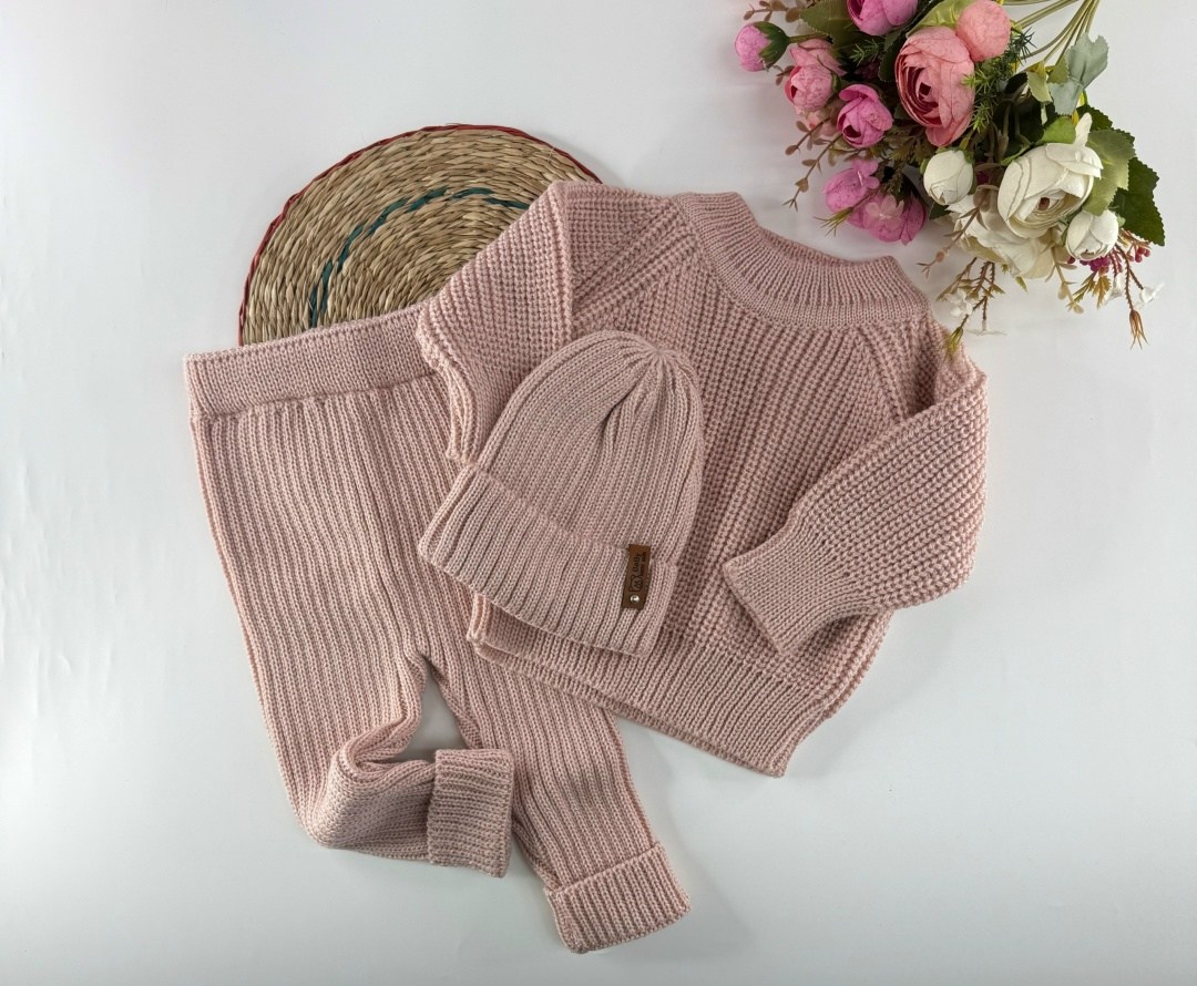 вязаный костюм для малыша,вязаный костюм детский,комплект вязаный,вязаные костюмы для новорожденных,детский костюм