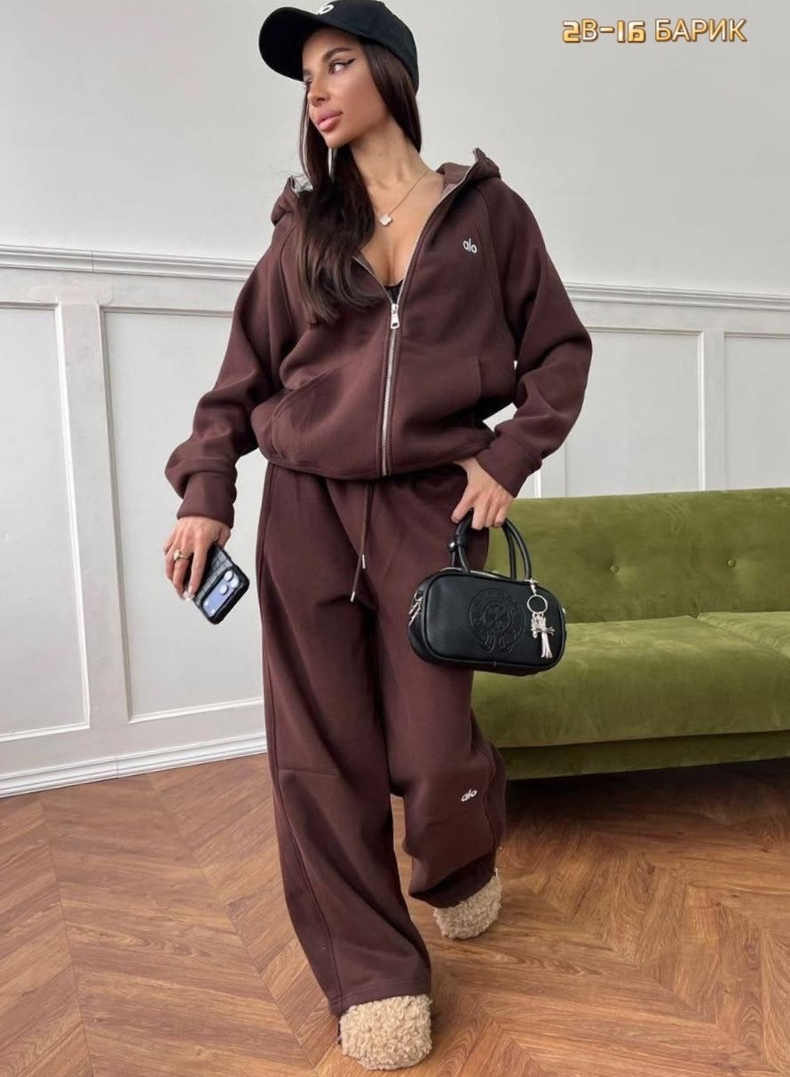 спортивные костюмы на флисе,спортивный костюм,костюм на флисе,костюм женский на флисе,стильный костюм