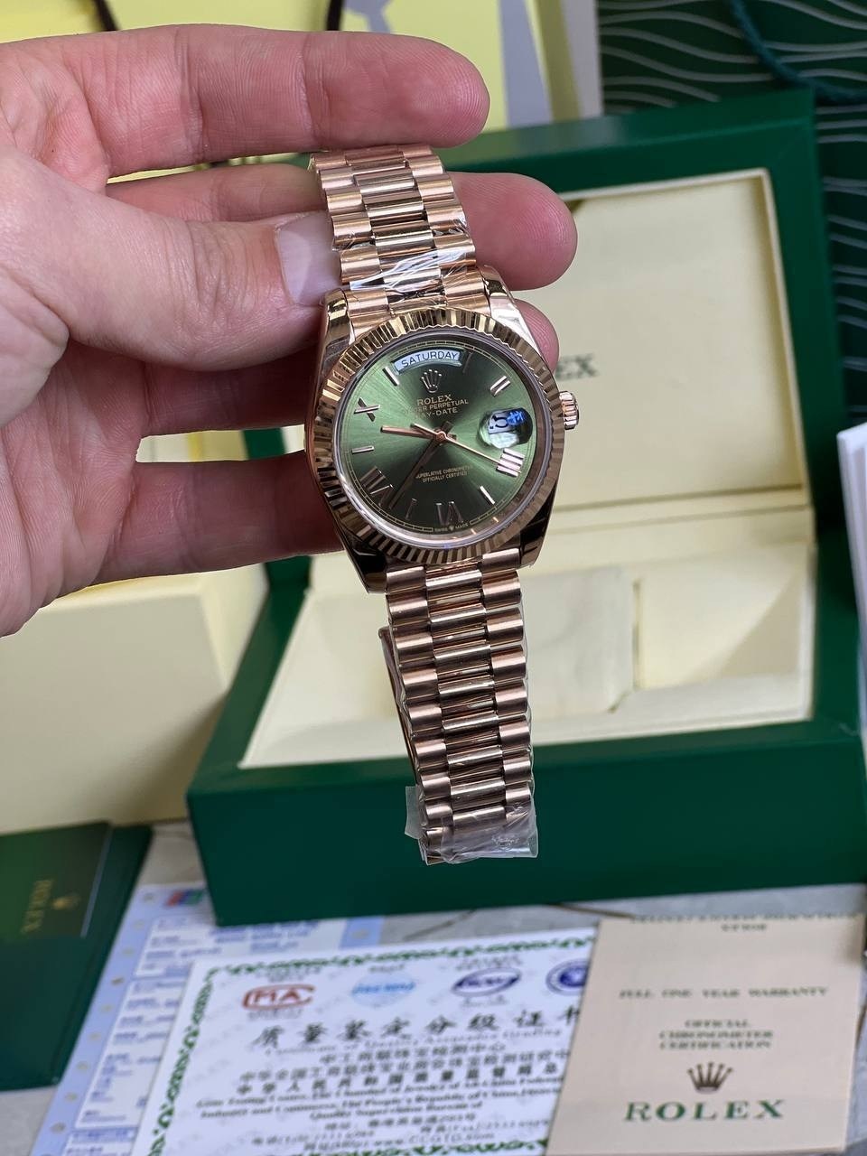 rolex day date 40 green,rolex oyster,часы rolex day-date 40,rolex day date,rolex day