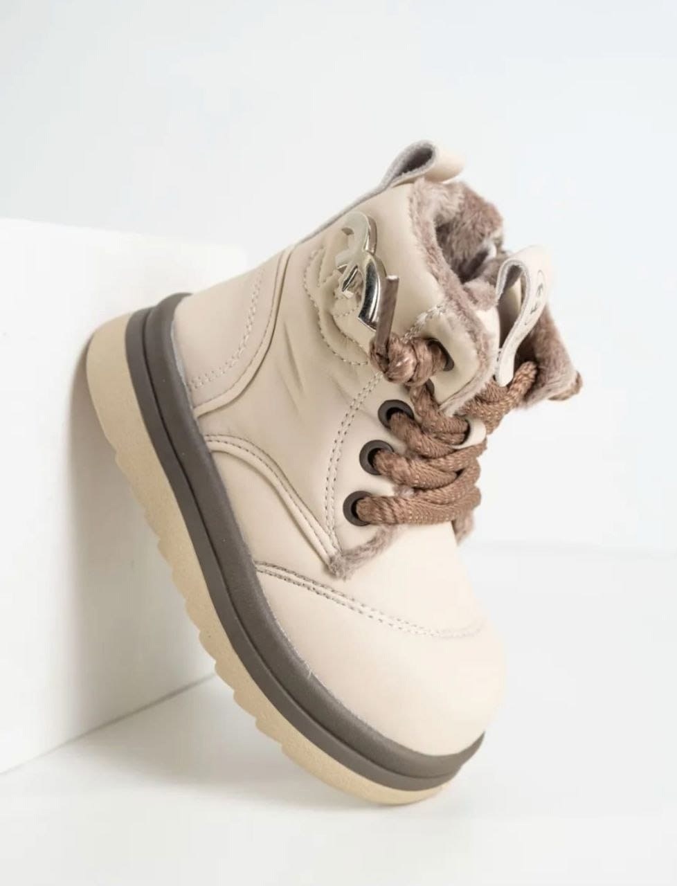 детские ботинки,демисезонные ботинки,детские демисезонные ботинки,,бежевые ботинки