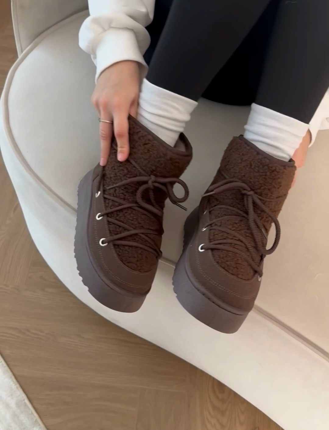 ,зимние угги,угги замш, женская,женские угги