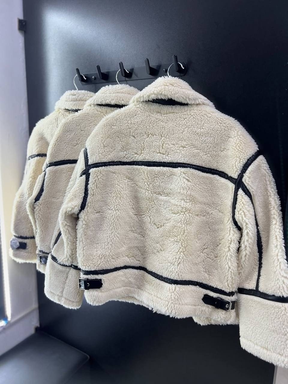 куртка из искусственного меха,куртка меховая,женская куртка из искусственного меха,плюшевая дубленка,куртка из овечьей шерсти