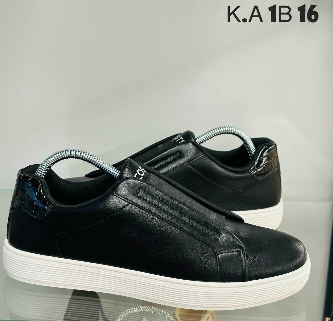 ,стильная ,мужские кроссовки,кроссовки для мужчин, мужская