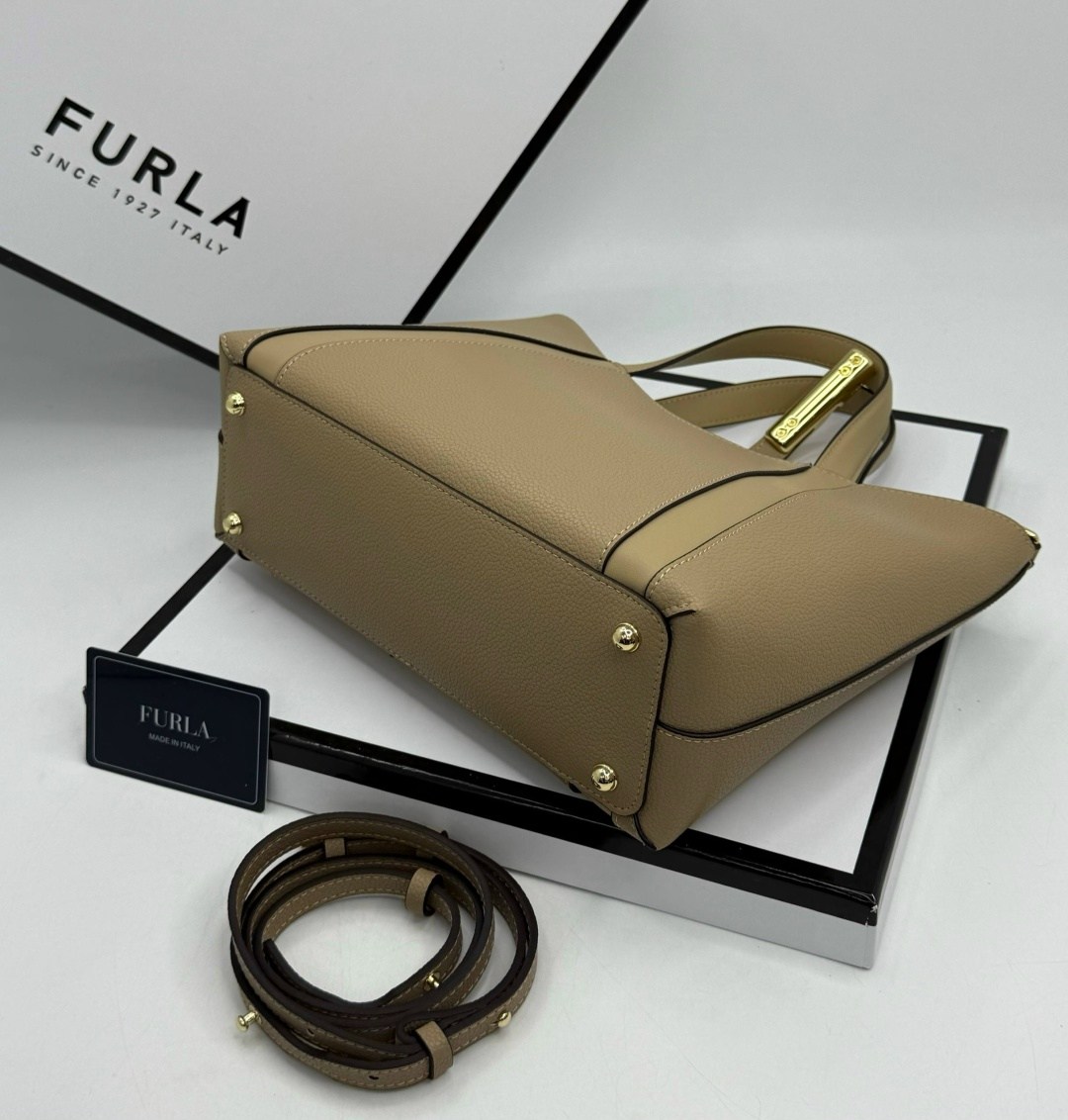 сумка furla,женская сумка furla,сумка тоут furla,сумка фурла,furla vittoria сумка
