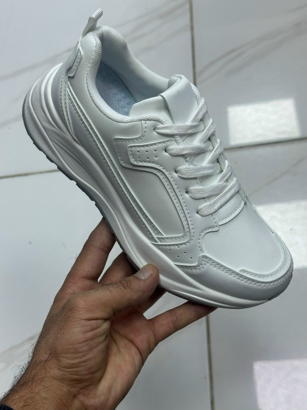 ,женские кроссовки,кроссовка,кроссы женские,кроссовки модные