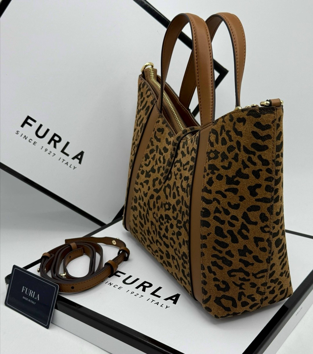 замшевая сумка fendi женская,сумка,fendi сумка,женская сумка,сумка замшевая