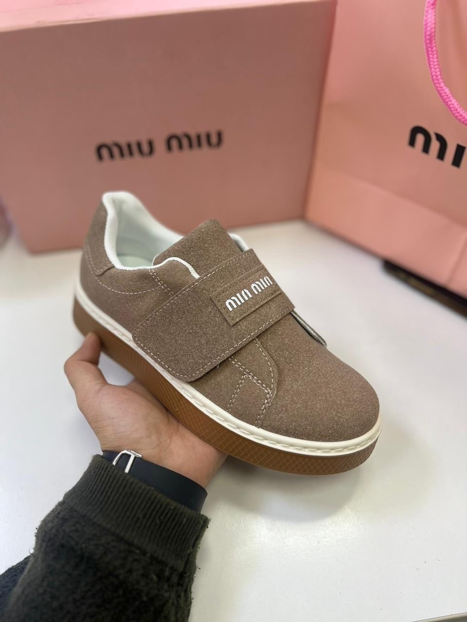 кеды miu miu женские,кроссовки miu miu женские,кеды miu miu,кроссовки miu miu,