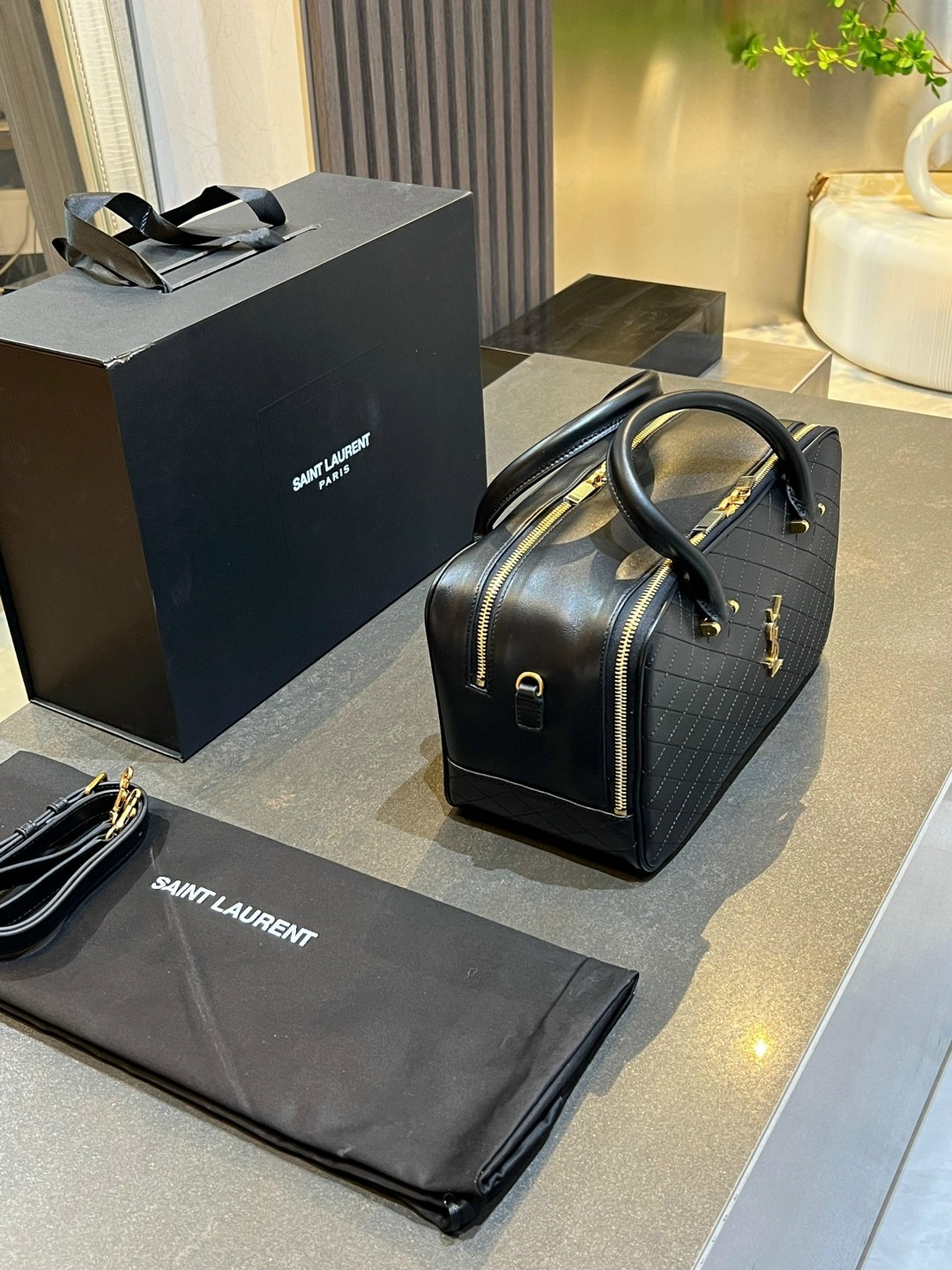 мужская сумка bottega veneta,cумка saint laurent,сумка дорожная bottega veneta,yves saint laurent сумка,bottega veneta сумка