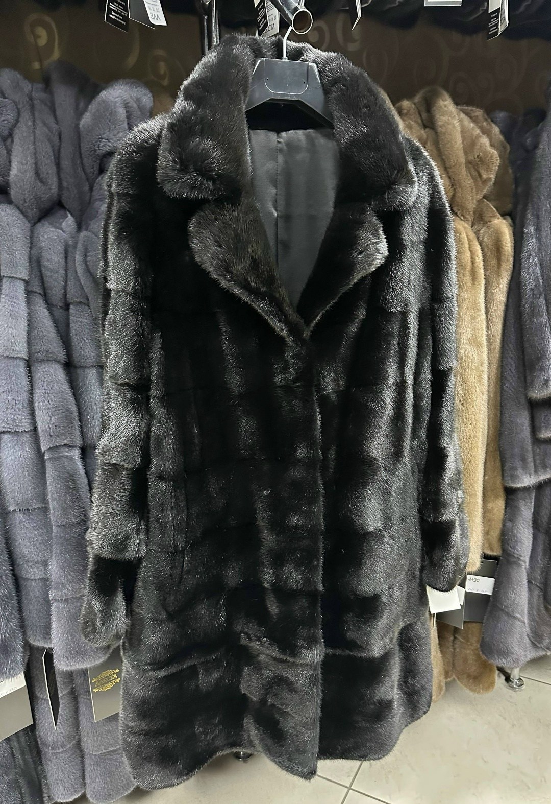 шуба норковая,шуба норка,шуба норковая с английским воротником,шуба норковая с капюшоном,шуба