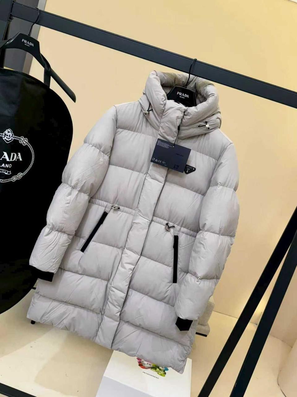 модные пуховики,пуховик moncler,зимние куртки,пуховик,пуховик куртка