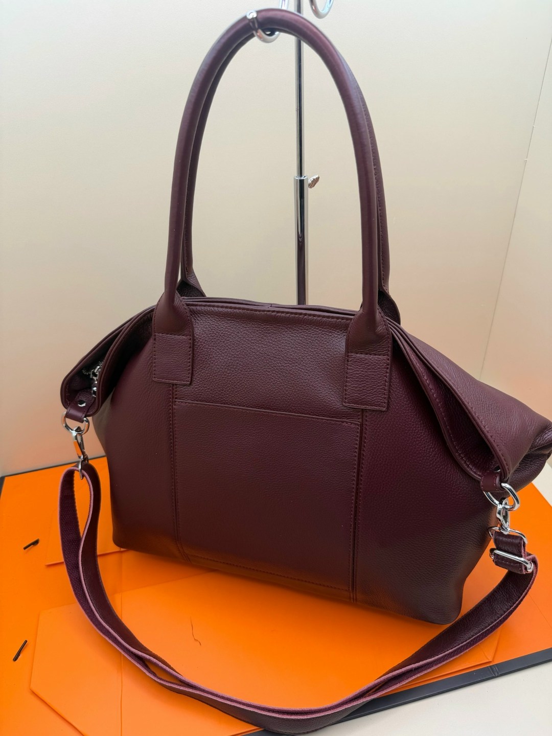 сумка,сумки женская,женская кожаная сумка,женская сумка из натуральной кожи,сумка бордовая