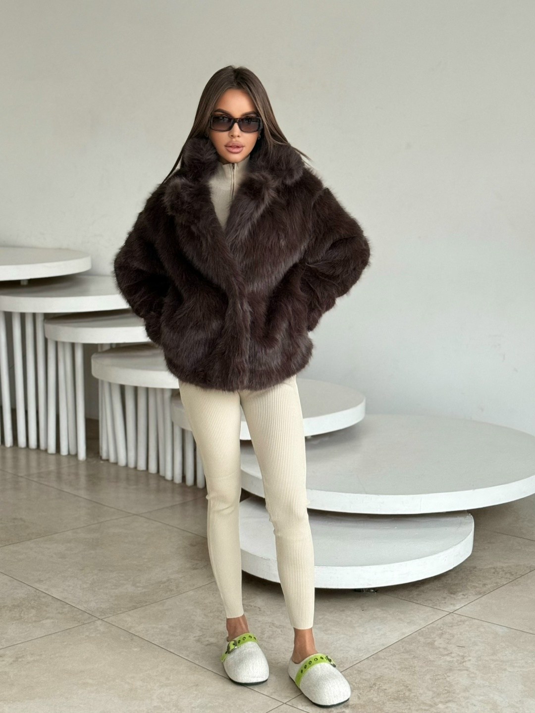 шуба искусственная,короткая шубка,шуба,шуба женская,короткая шуба