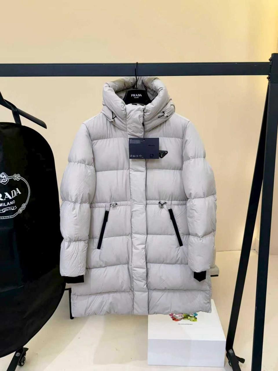 модные пуховики,пуховик moncler,зимние куртки,пуховик,пуховик куртка