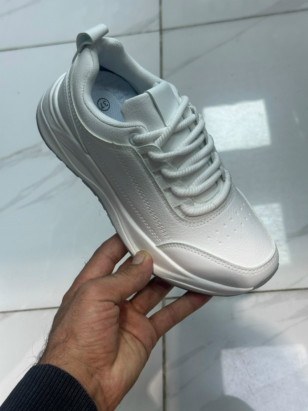 ,женские кроссовки,кроссовка,кроссы женские,кроссовки модные