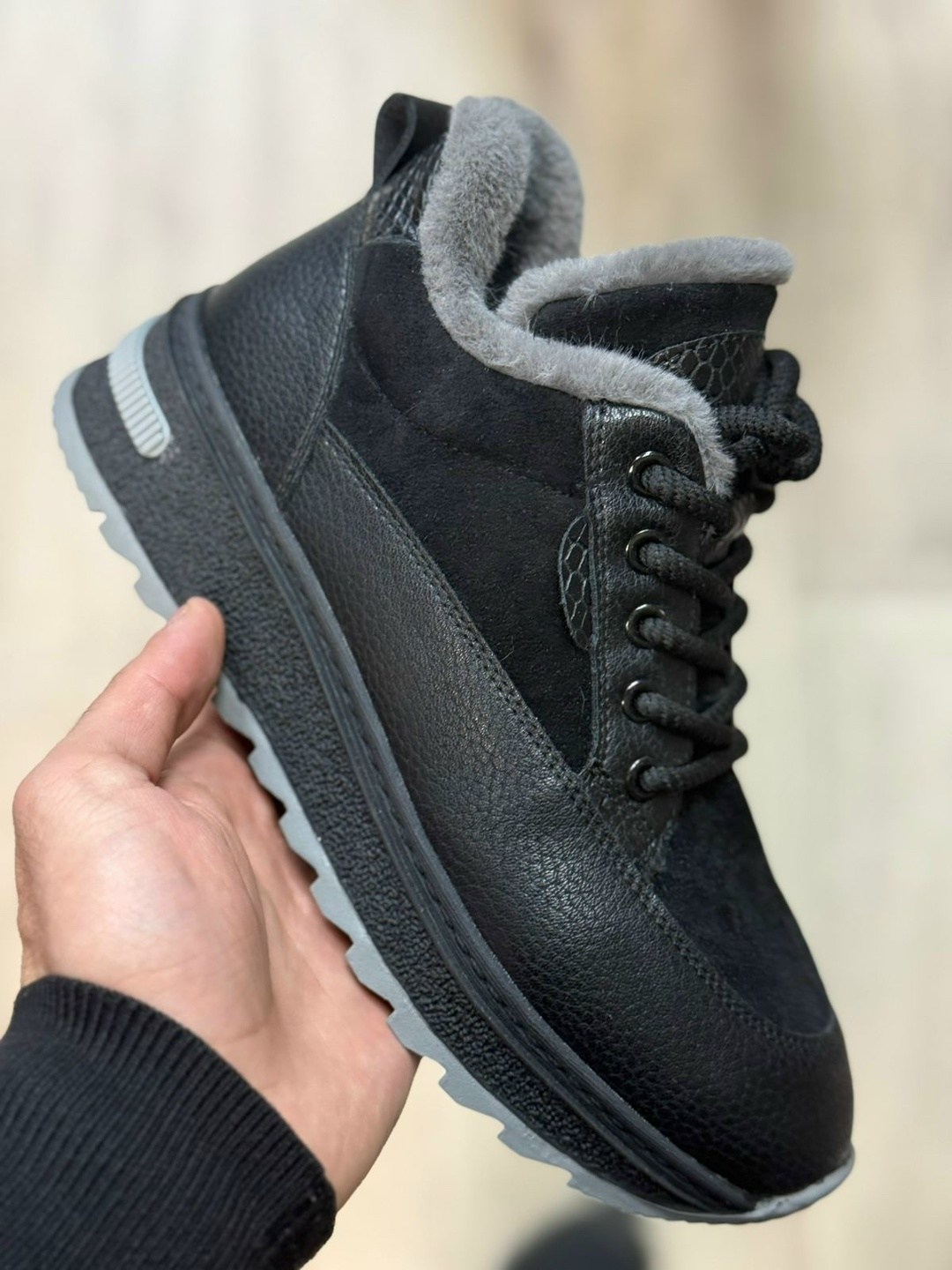 ,ботинки зимние мужские,зимняя мужская ,ботинки кроссовки зимние низкие,серые замшевые женские ботинки