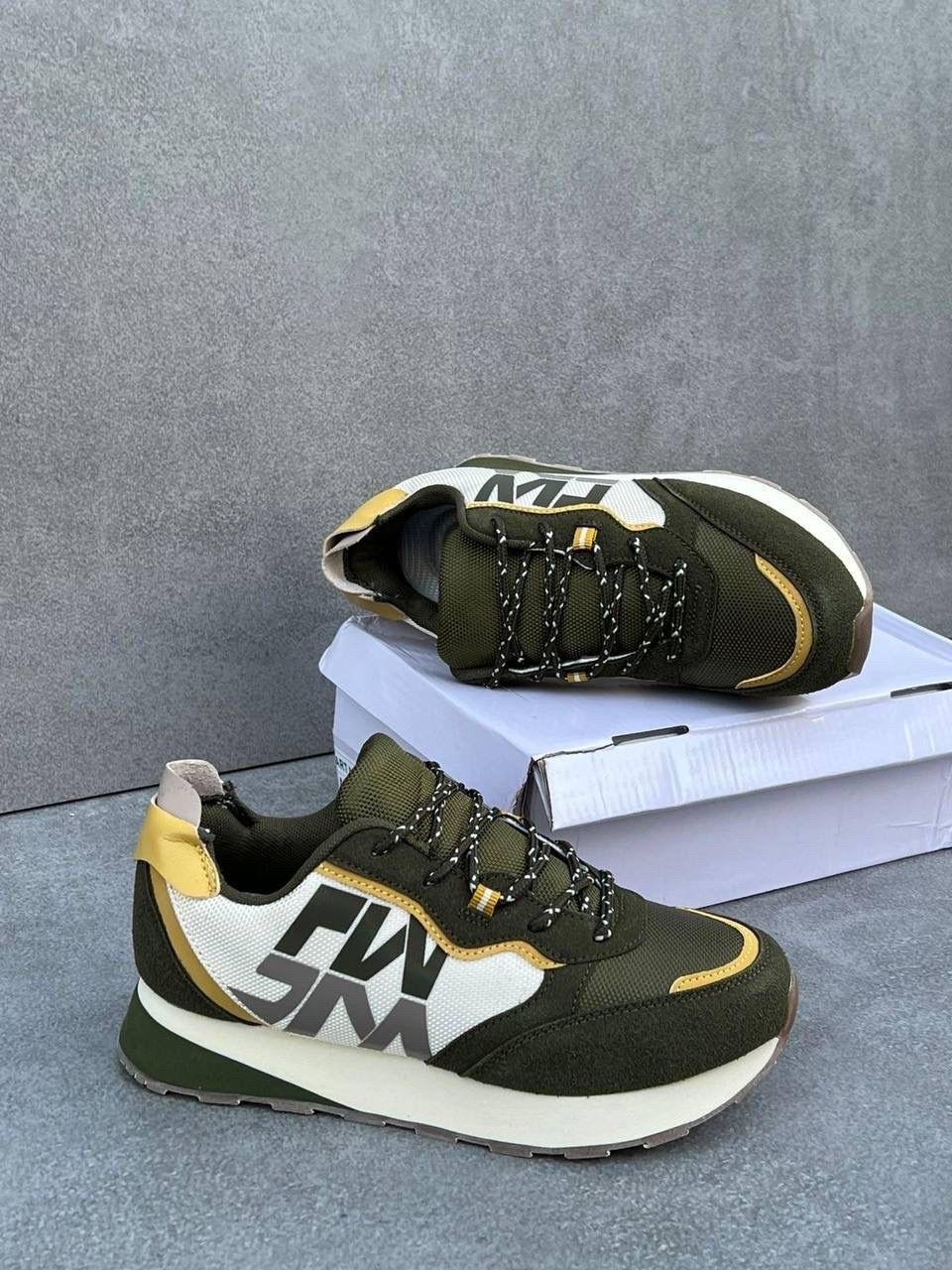 женские кроссовки,бежевые кроссовки,повседневные кроссовки,модные кроссовки,спортивная