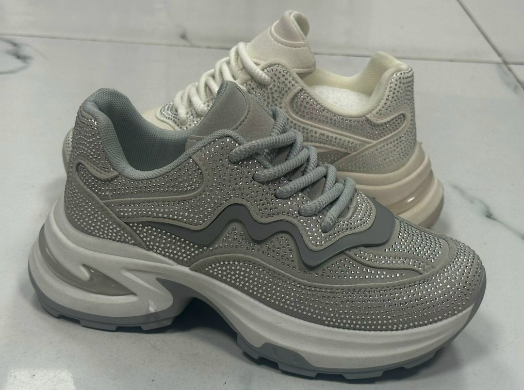 женские кроссовки,кроссовки,кроссовка,женские массивные кроссовки,кросовки женские