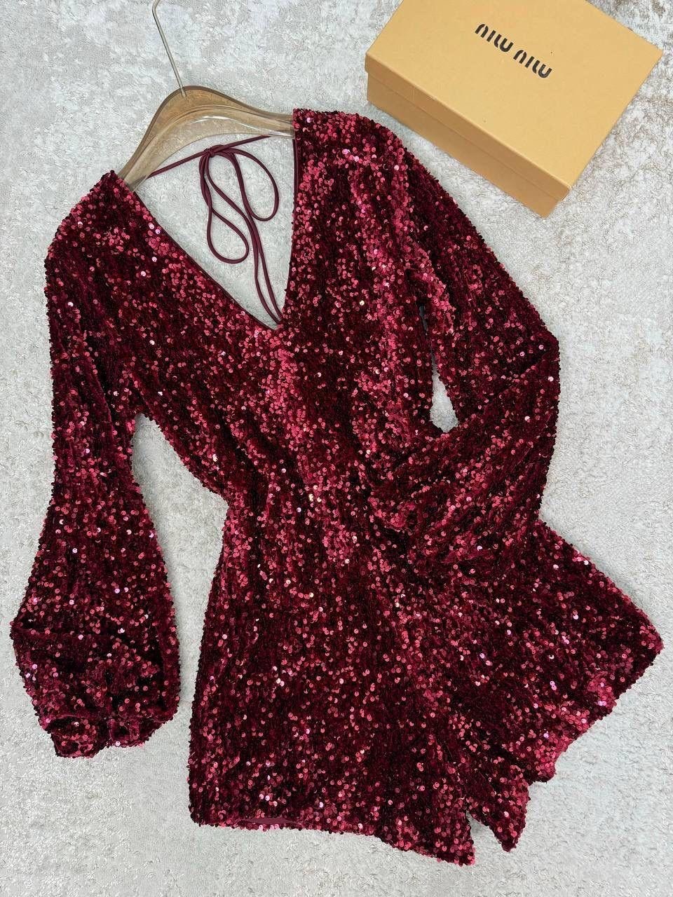 женское платье в пайетках красное,шикарное платье,платье с пайетками,платье,мини платье