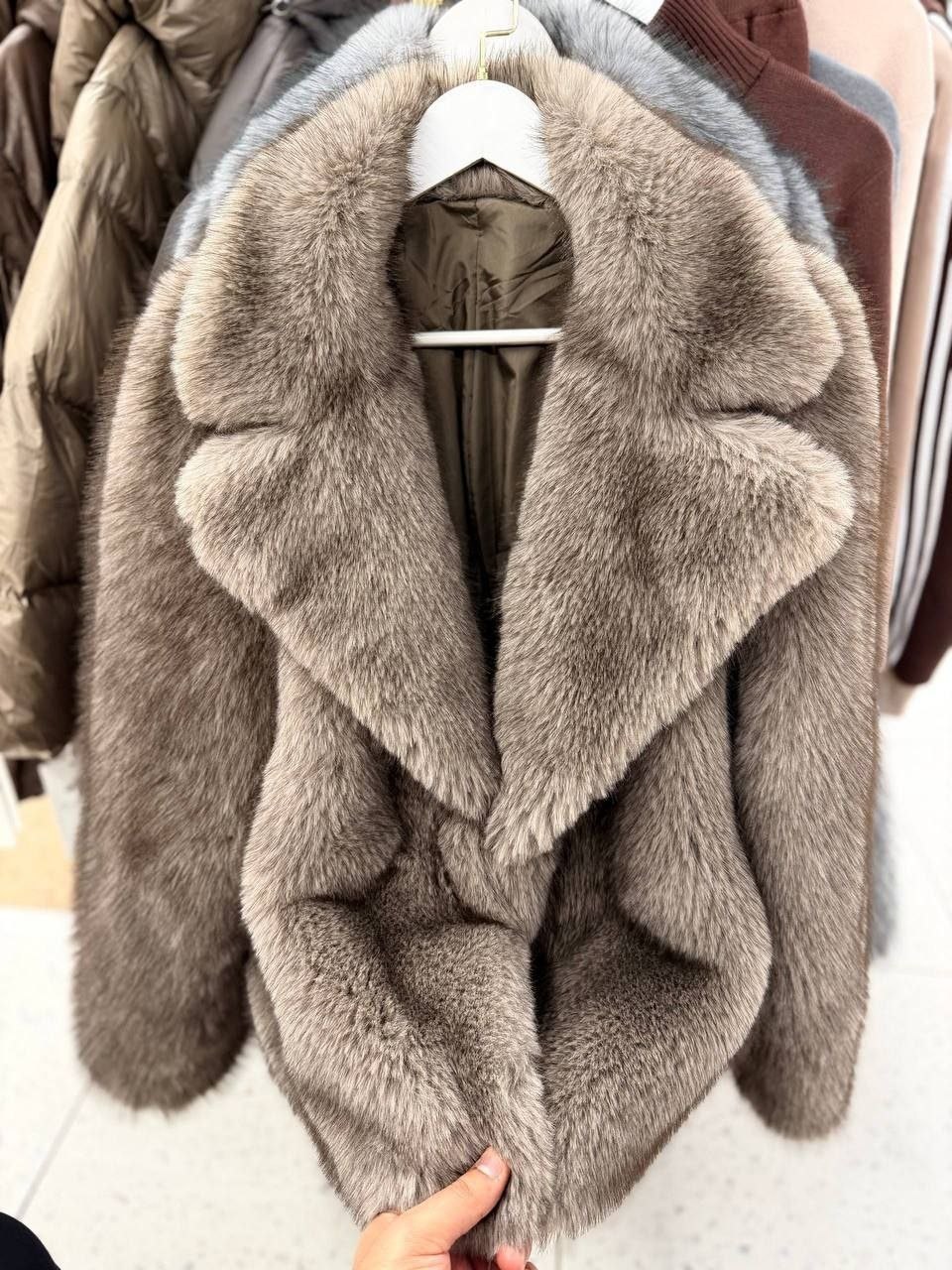 шуба,модная шуба,короткая шуба,женская шуба,шуба искусственная