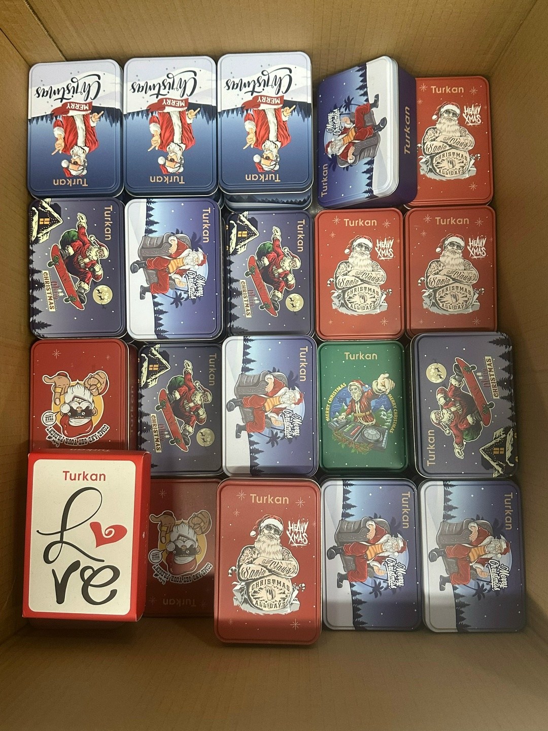 носки мужские turkan в банке новогодние,новогодние носки с принтом мужские подарочный набор 3 пары turkan,новогодние носки для подарков,носки новогодние набор,новогодние носки мужские санта с подаркам