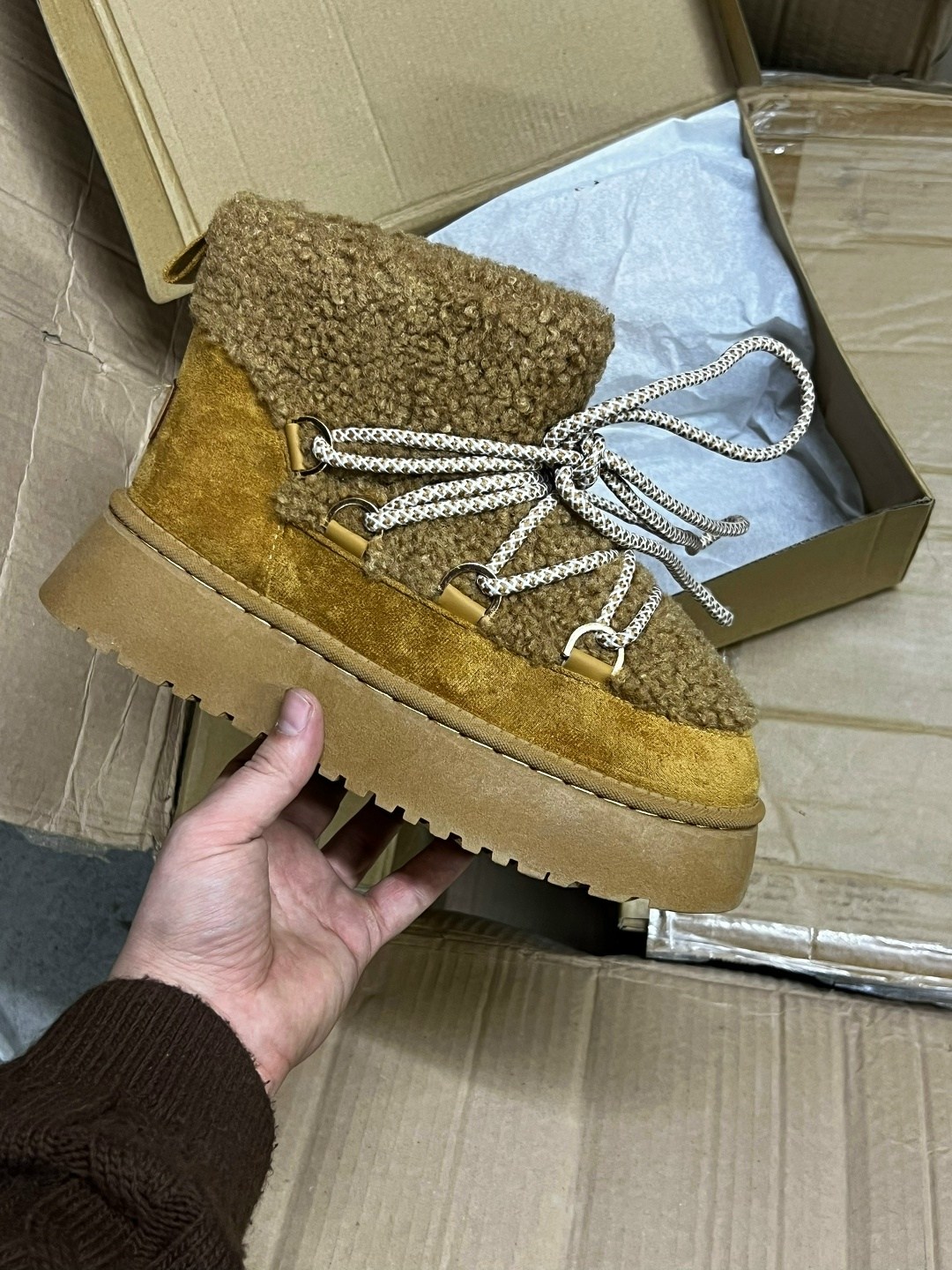 ,угги женские,угги зимние на платформе натуральные,угги зимние на платформе натуральные верблюжий,угги зимние на платформе натуральные milanomania цвет верблюжий