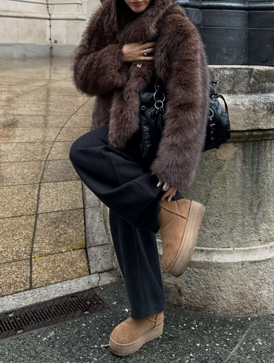 шуба "селебрити на манхэттене" viktoria moretti,модная шуба,куртка из искусственного меха,роскошные женские зимние пальто с натуральным мехом модные синие шубы,шубка