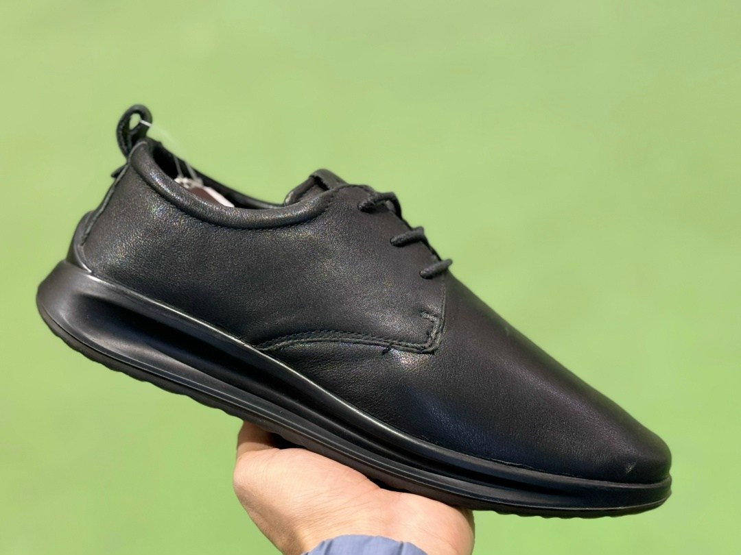 ,кожаные кроссовки мужские,обуви,черные кроссовки,кроссовки брендовые