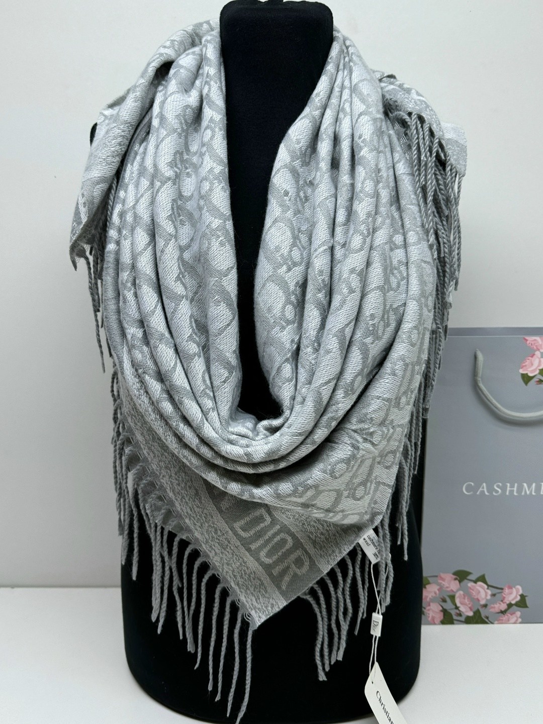 шарфы и палантины,платки теплые женские,платки кашемир,платки однотонные тонкие,кашемировый платок