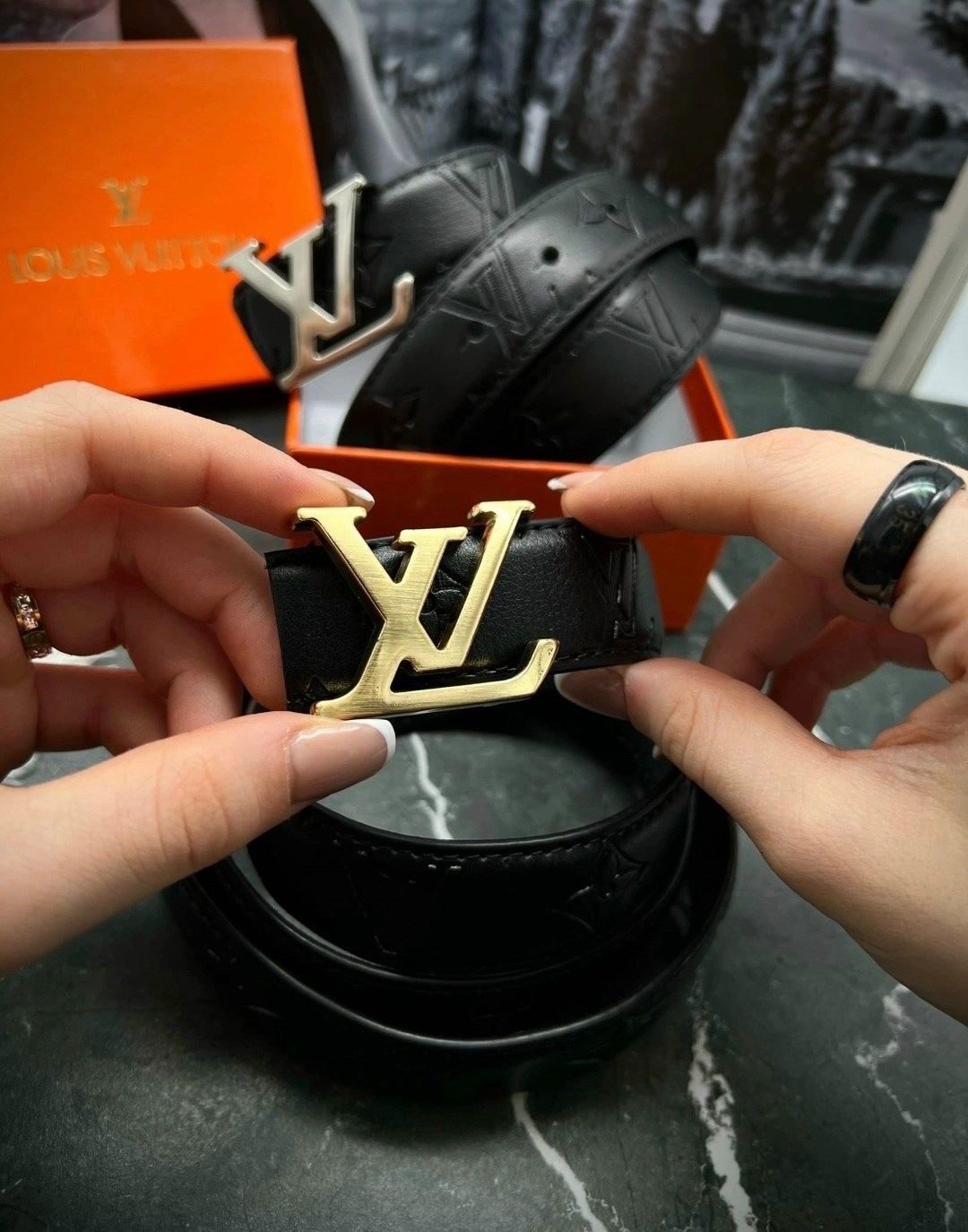 мужской ремень louis vuitton,ремень louis vuitton,ремень кожаный брендовый louis vuitton,серый ремень луи виттон,луи виттон ремень