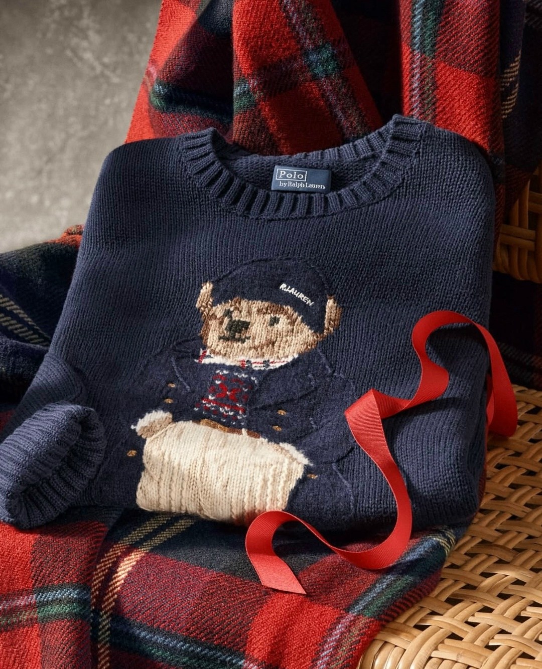 ralph lauren polo bear,polo ralph lauren свитер с принтом polo bear зеленый,polo ralph lauren polo bear sweater,polo ralph lauren green polo bear sweater,свитер ralph lauren