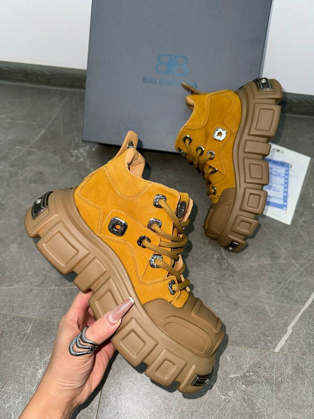 ,balenciaga ботинки,стильные ботинки,ботинки спортивные,ботинки женские